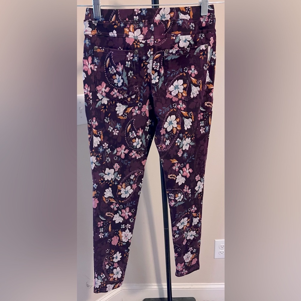 Lildy Floral Print Pants. Size S-M